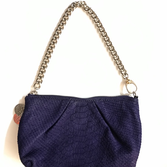 Henri Bendel purple bag wristlet - Picture 4 of 11